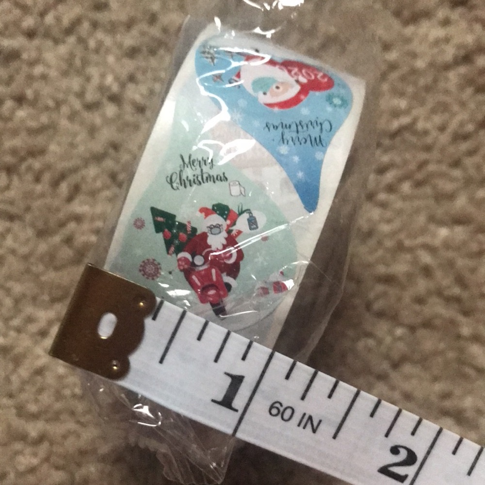 LAST ONE!! 500 Piece Christmas Sticker Roll - Picture 5 of 5